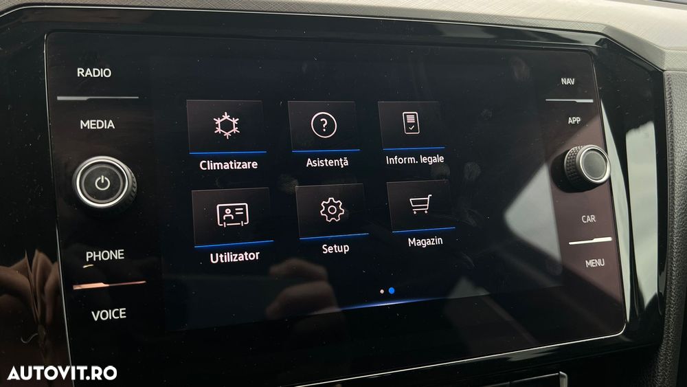 Volkswagen Passat - 20