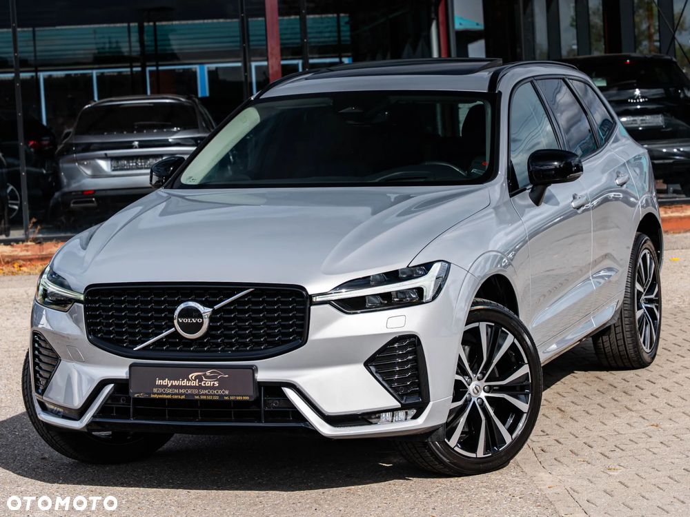 Volvo XC 60 B4 D Plus Dark - 2