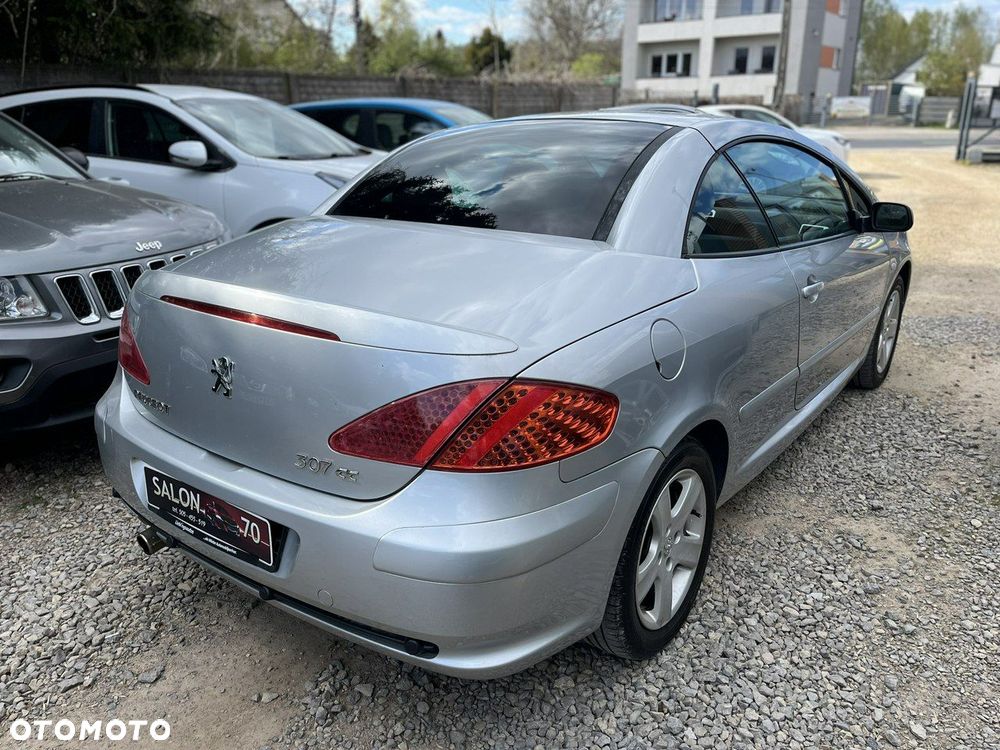 Peugeot 307 CC - 8