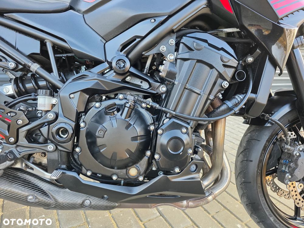 Kawasaki Z 900 - 23