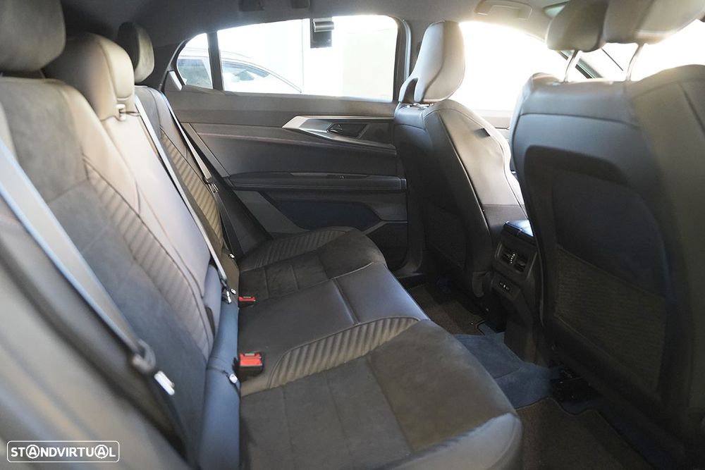 Renault Rafale 1.2 Hyper Hybrid E-Tech Esprit Alpine - 24