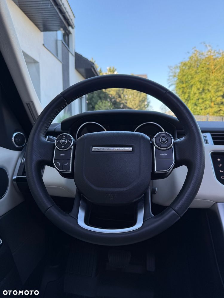 Land Rover Range Rover Sport - 25