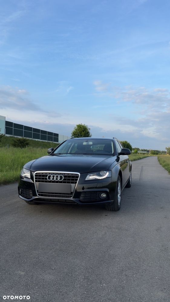 Audi A4 Avant 2.0 TDI - 1