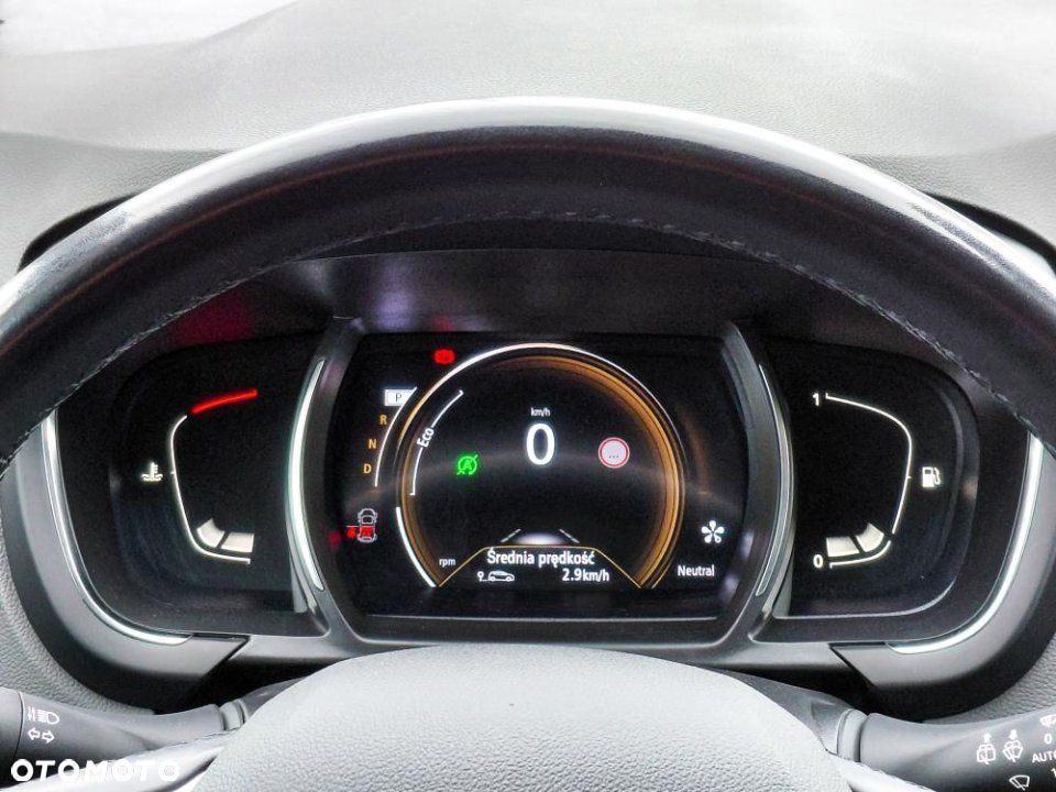 Renault Grand Scenic - 19