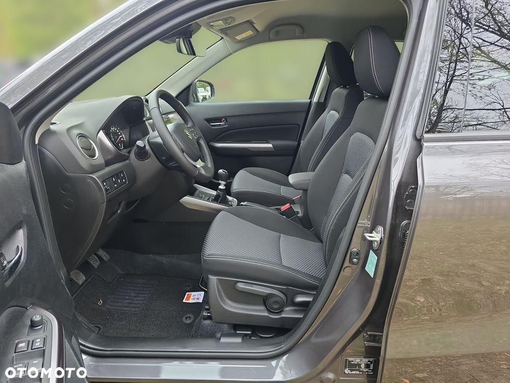 Suzuki Vitara 1.4 Boosterjet mHEV Premium Plus 2WD - 13