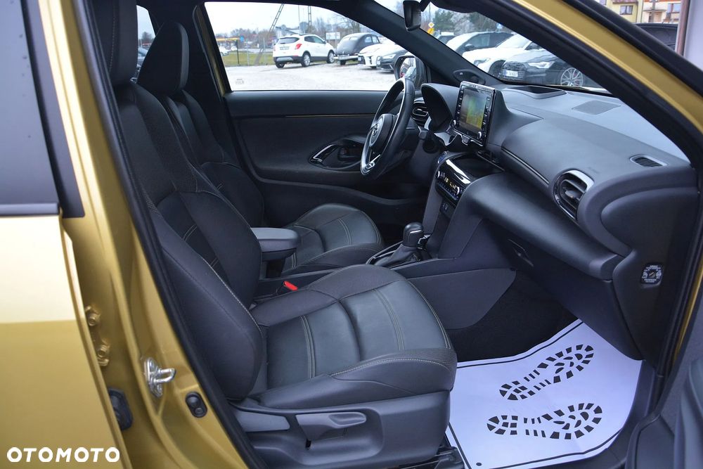 Toyota Yaris Cross - 14