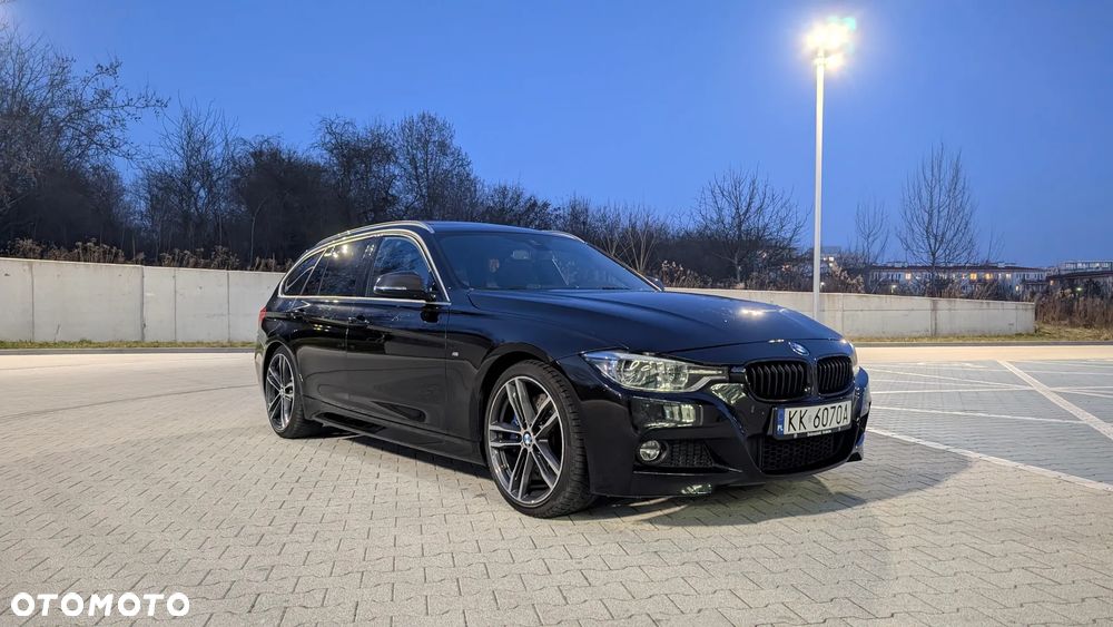 BMW Seria 3 330i M Sport - 5