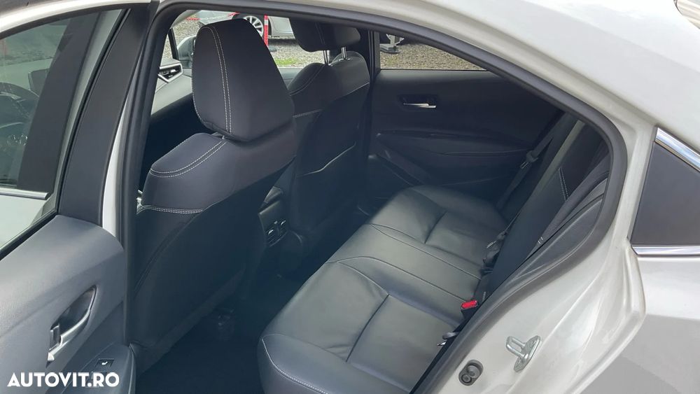 Toyota Corolla Sedan 1.8 HSD Exclusive - 23