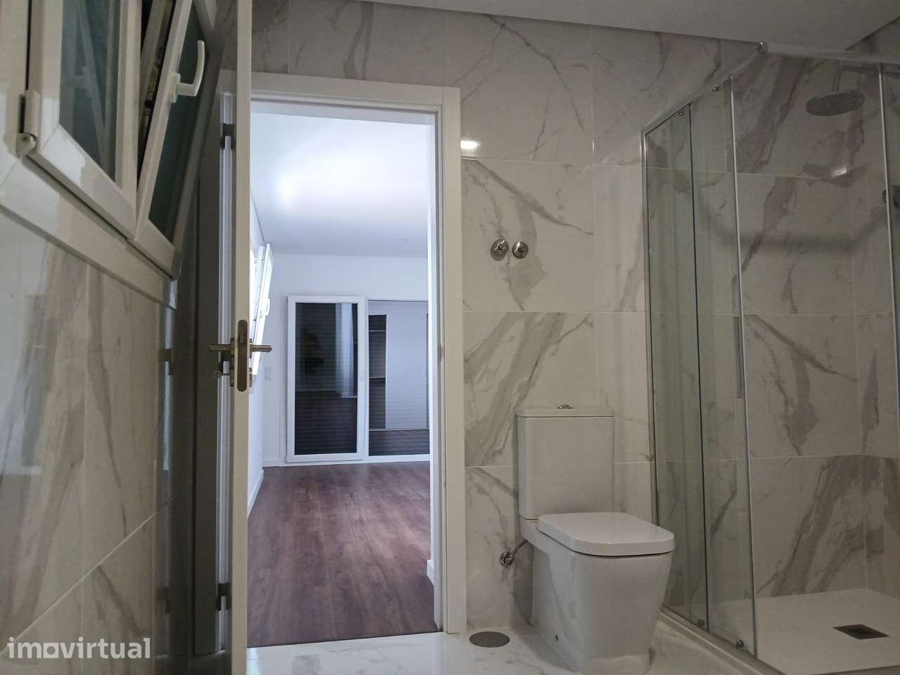 Moradia, 160 m², Fernão Ferro - Grande imagem: 4/22