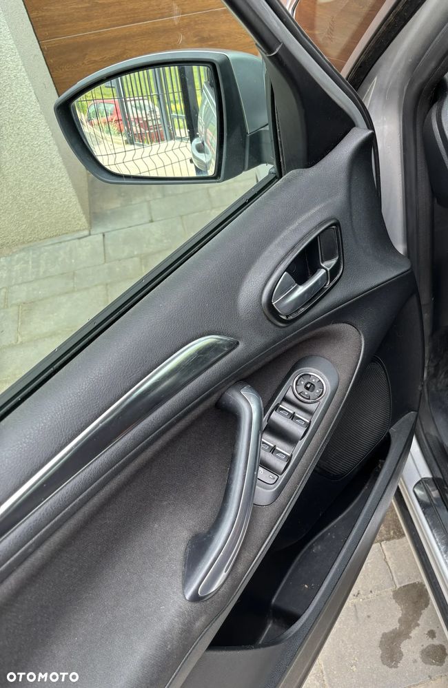 Ford S-Max - 10