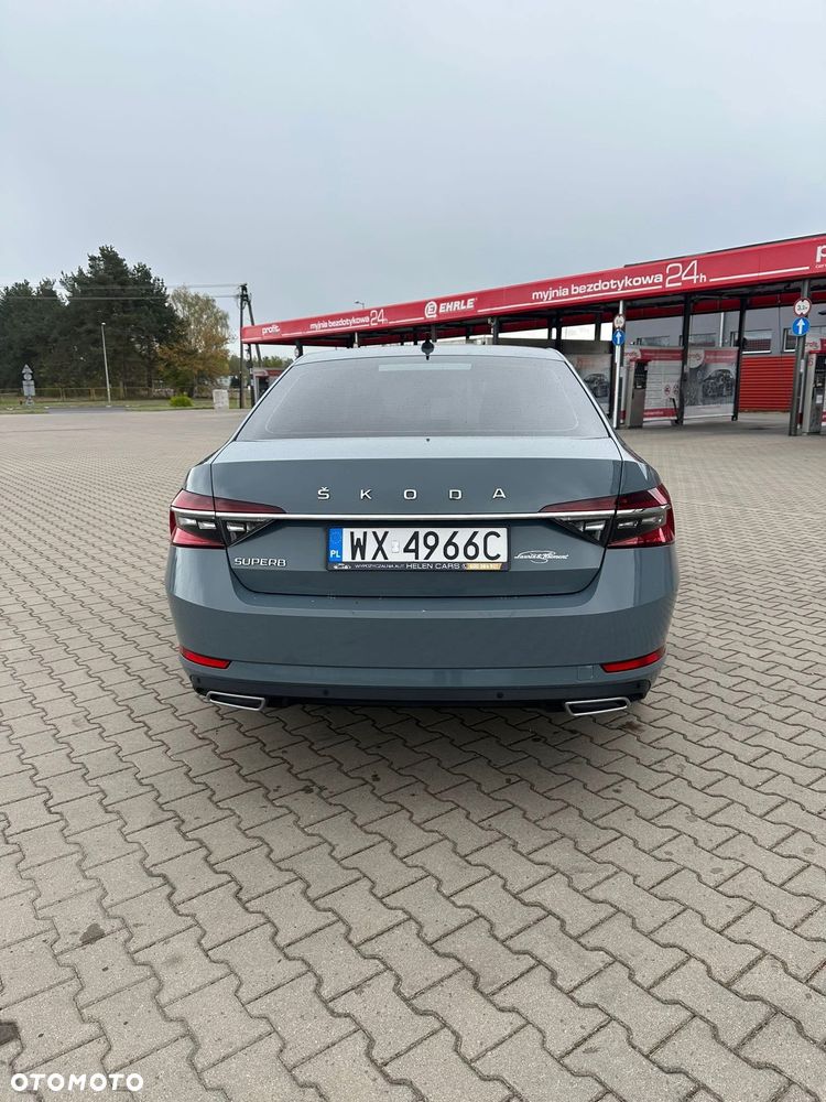 Skoda Superb 2.0 TDI L&K DSG - 4