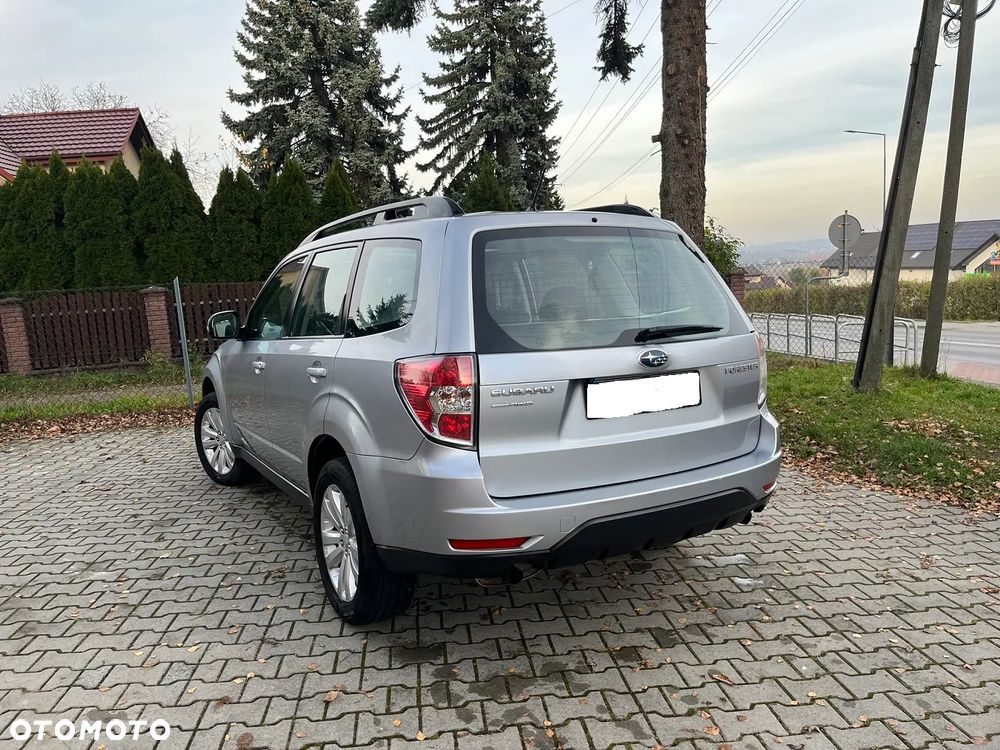 Subaru Forester 2.0X Automatik Exclusive - 4