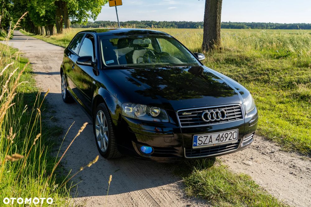 Audi A3 3-drzwiowe 1.6 Ambition - 9