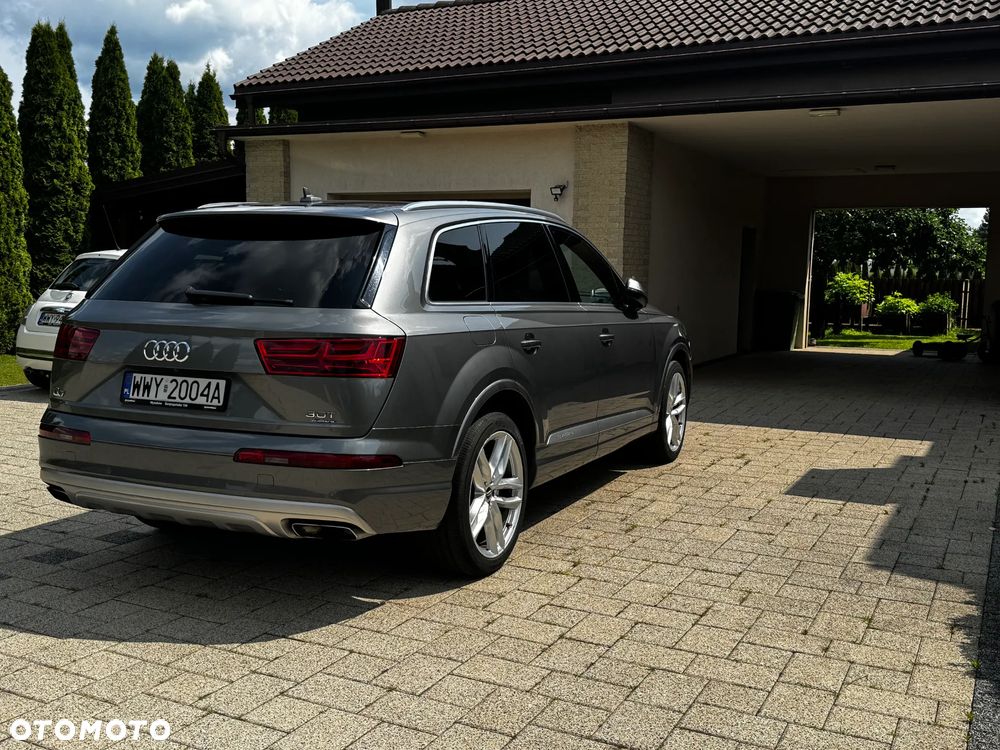 Audi Q7 - 4