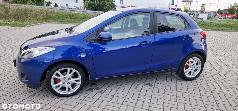 Mazda 2 - 6