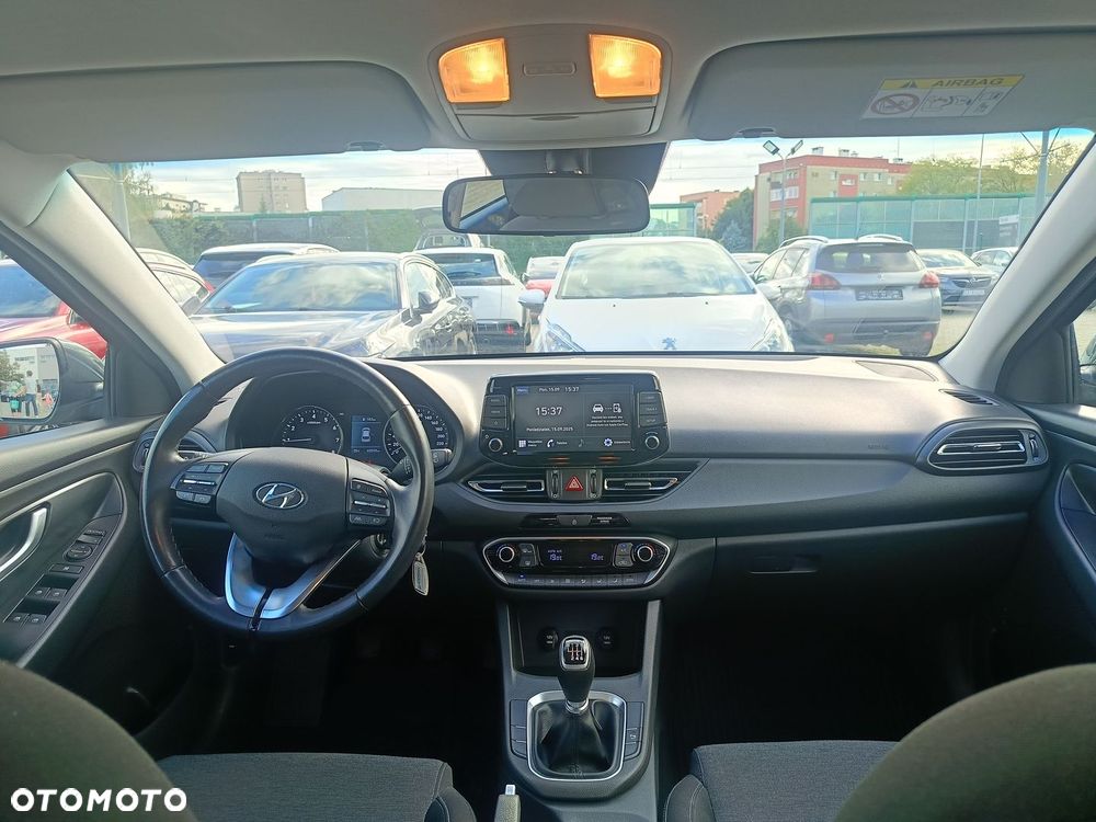 Hyundai i30 1.5 DPI Comfort - 9