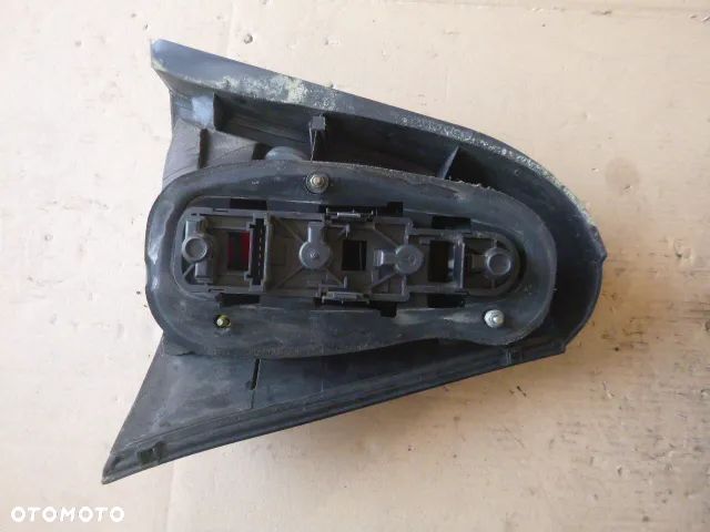 LAMPA LEWY TYŁ PRAWY TYŁ KOMPLET MERCEDES A KLASA W168 - 11