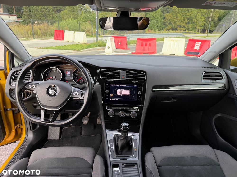 Volkswagen Golf 1.4 TSI BMT Highline - 10