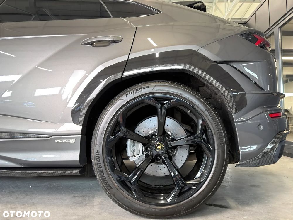 Lamborghini Urus - 9