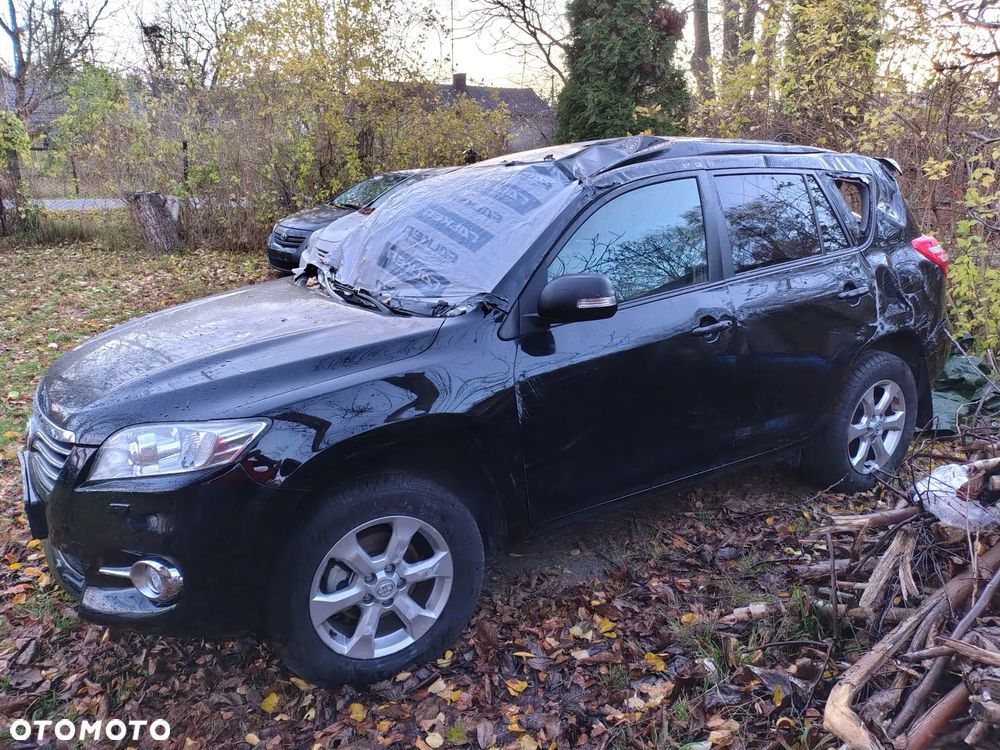 Toyota RAV4 - 10