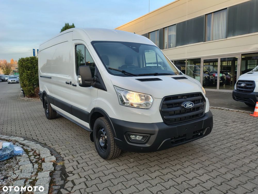 Ford L3H2 VAN - 3