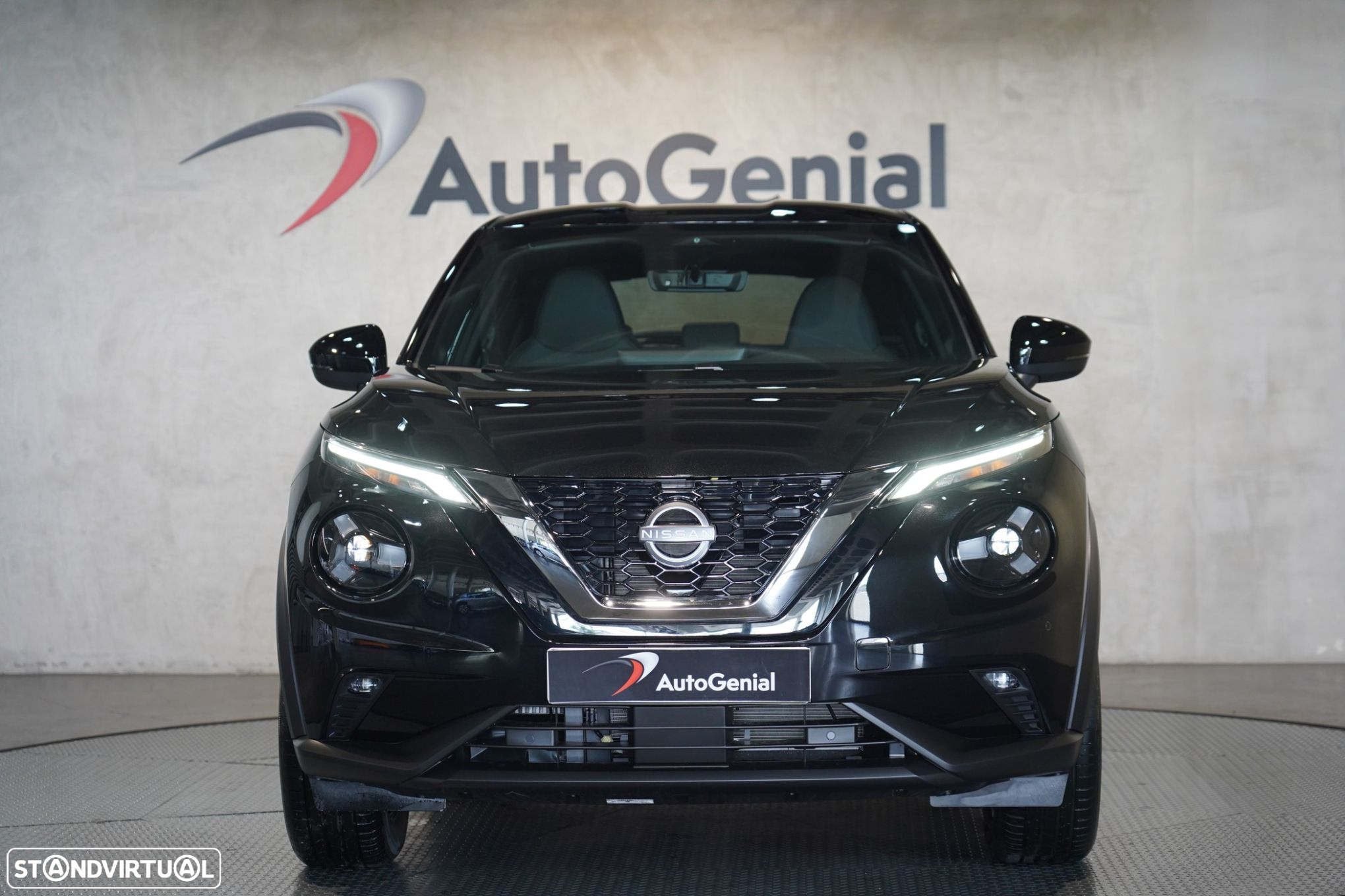 Nissan Juke 1.0 DIG-T N-Connecta DCT - 3