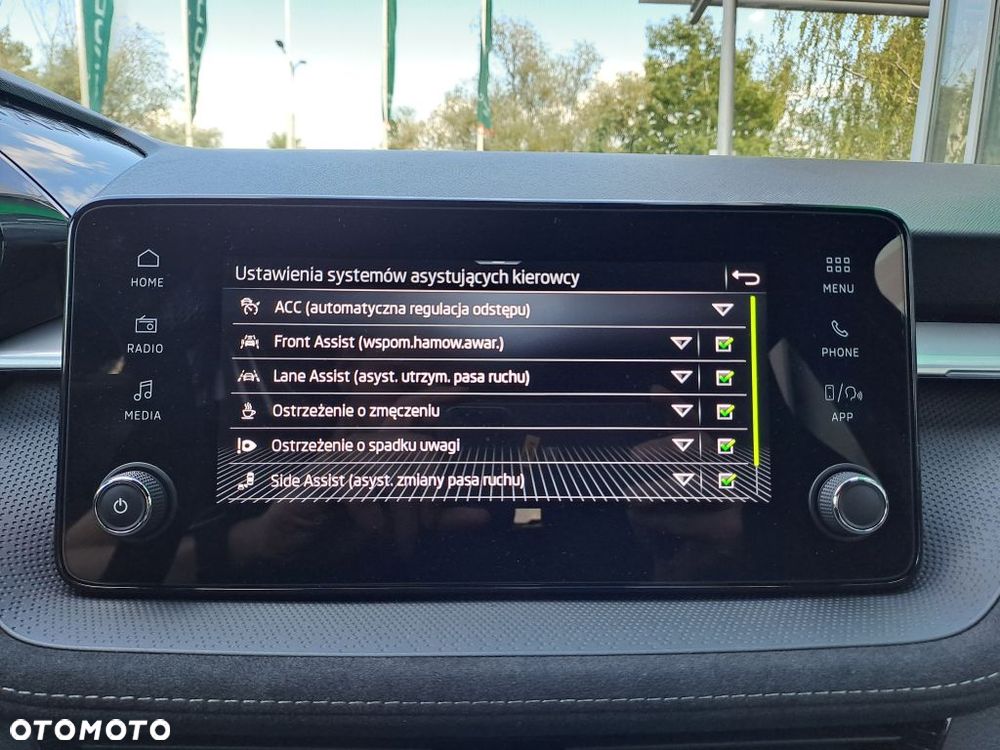 Skoda Fabia 1.5 TSI Monte Carlo DSG - 14