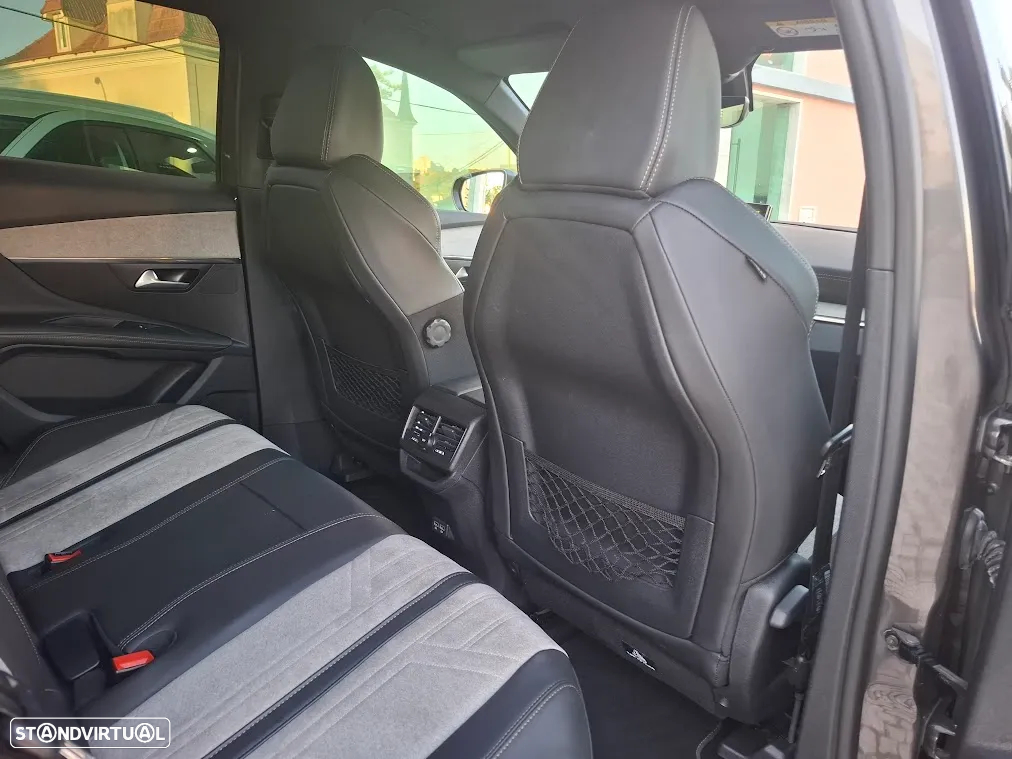 Peugeot 3008 1.6 Hybrid GT Line e-EAT8 - 34