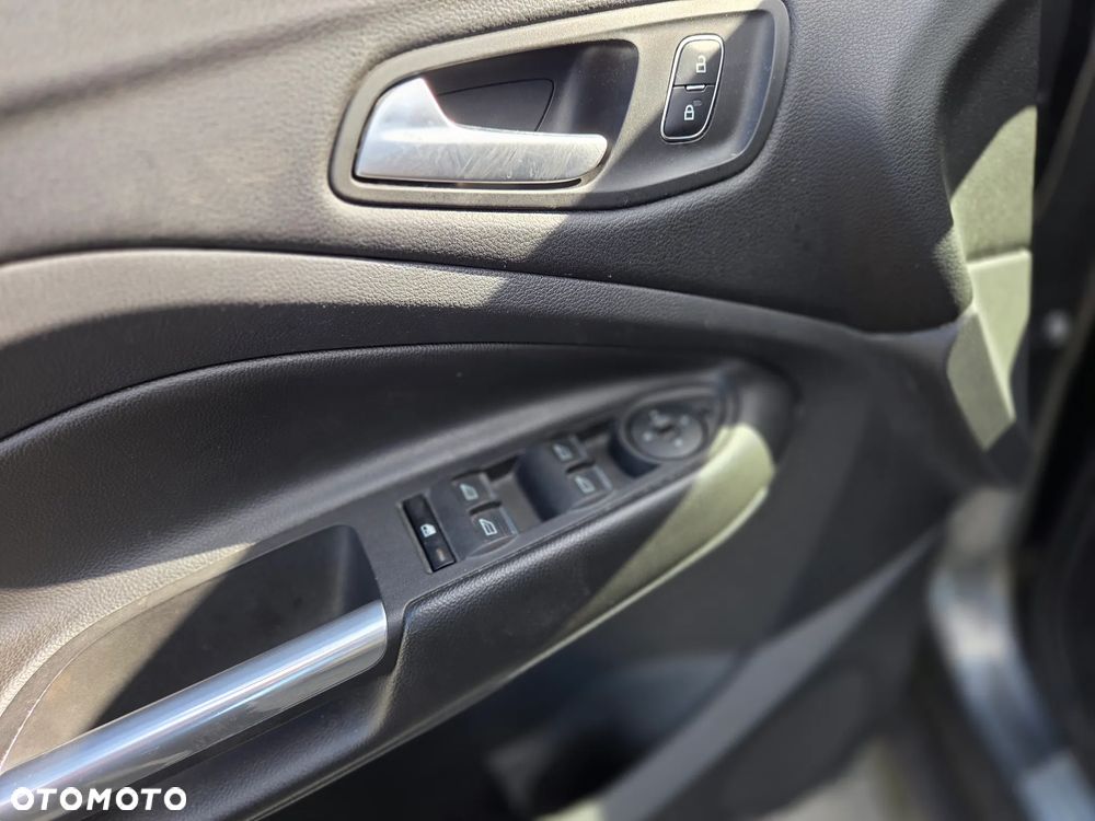 Ford Kuga 1.5 EcoBoost 4x4 ST-Line - 27