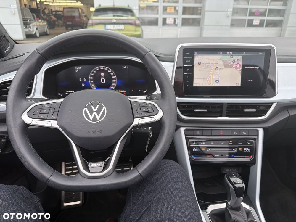 Volkswagen T-Roc - 14