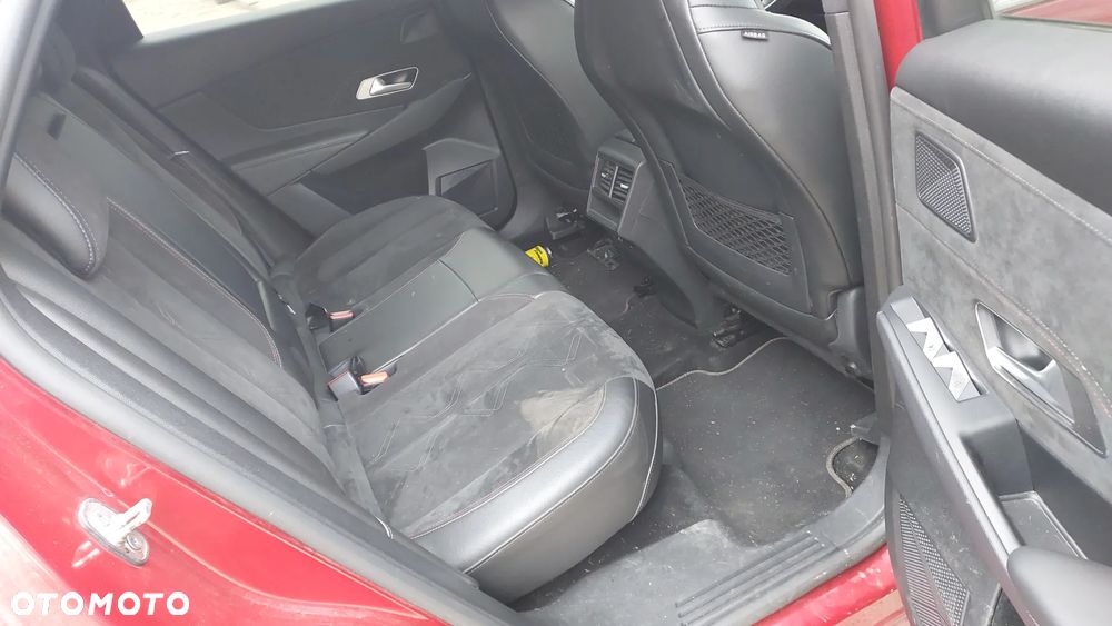 DS Automobiles DS 7 Crossback 1.6 PureTech Performance Line + - 16