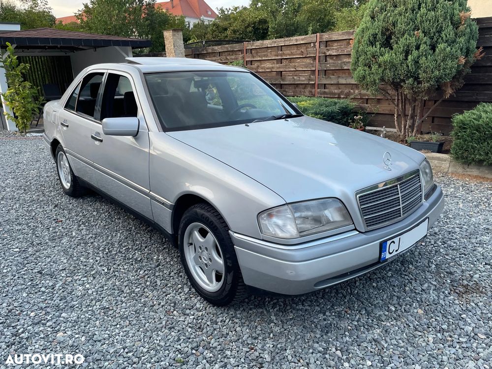 Mercedes-Benz C - 1