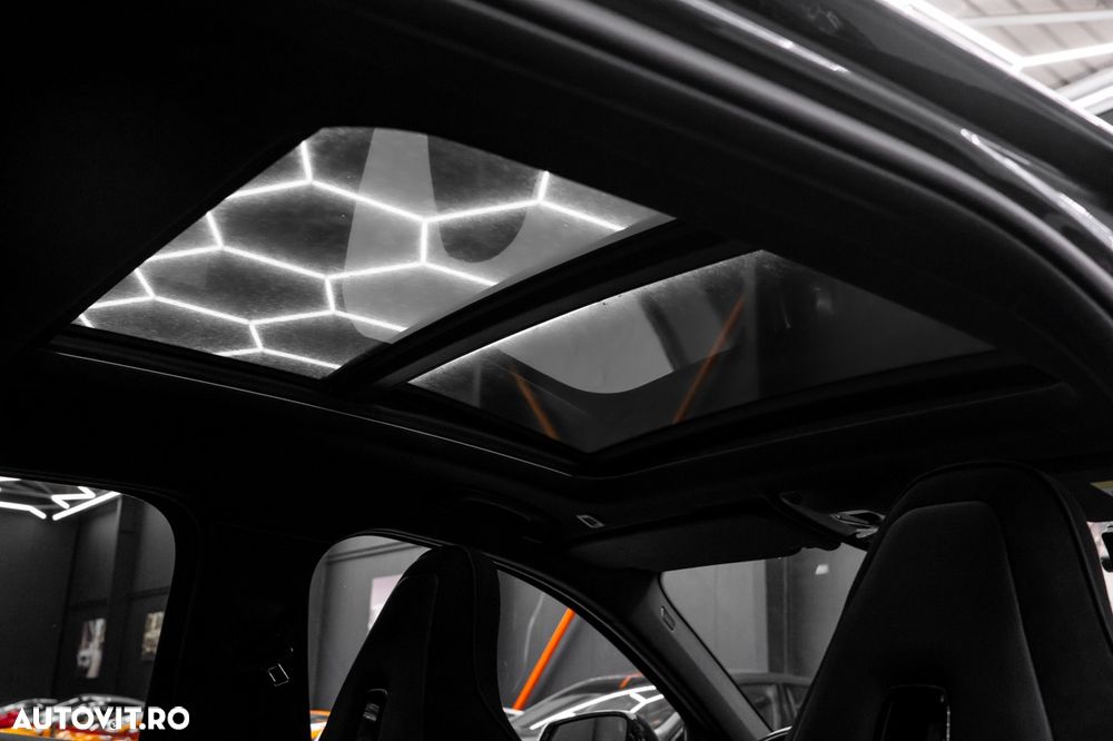 BMW M1 M135i xDrive AT - 15