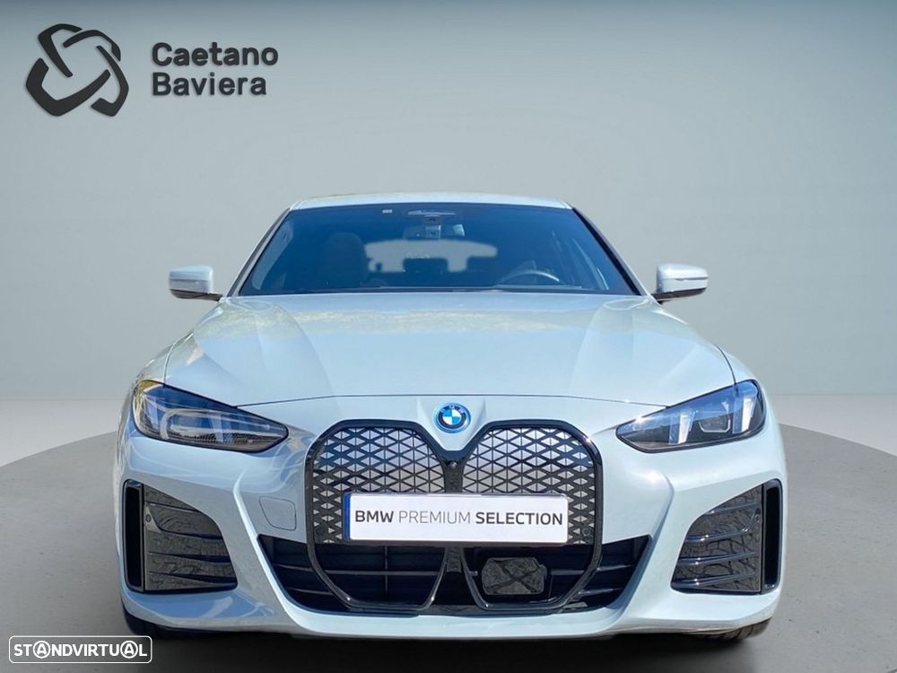 BMW i4 eDrive40 Pack Desportivo M Pro - 19