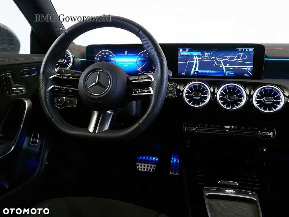 Mercedes-Benz CLA 200 AMG Line 7G-DCT - 17