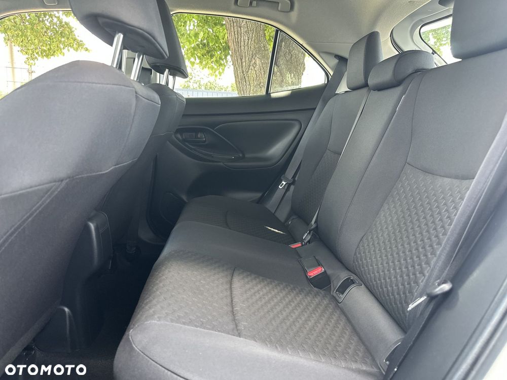Toyota Yaris Cross Hybrid 1.5 Comfort - 12