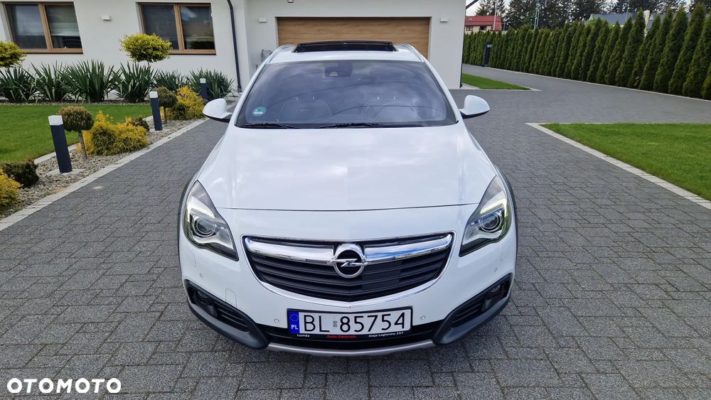 Opel Insignia Country Tourer 2.0 Diesel 4x4 Exclusive - 3