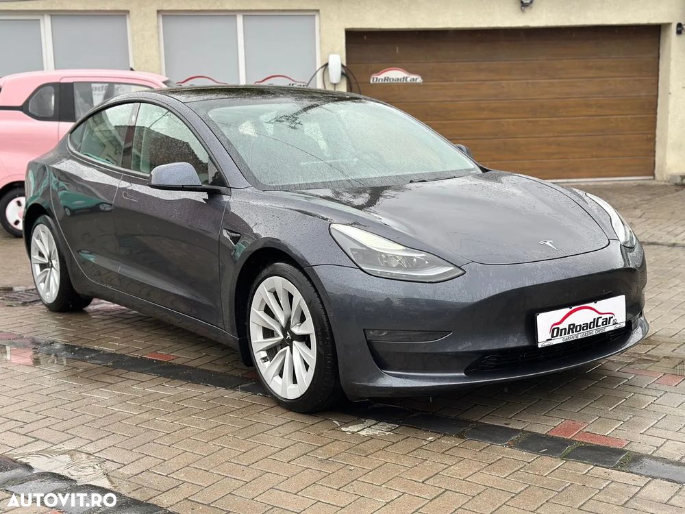 Tesla Model 3 AWD Long Range - 2