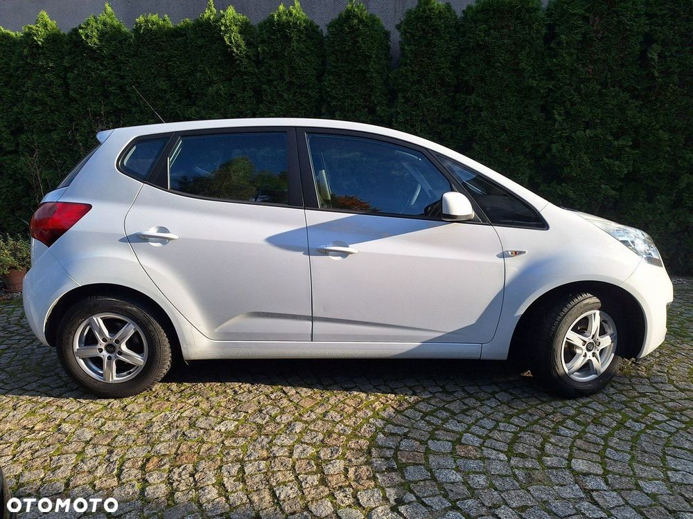 Kia Venga 1.4 CVVT Edition 7 - 3