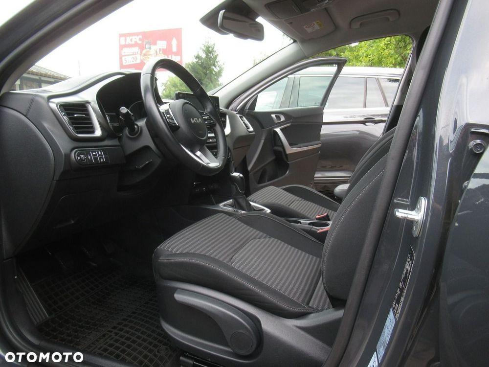 Kia Ceed 1.5 T-GDI M - 5
