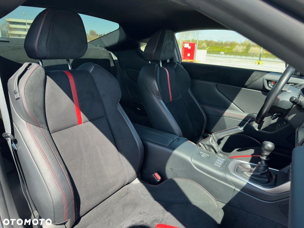 Subaru BRZ 2.4i Sport Final Edition - 16