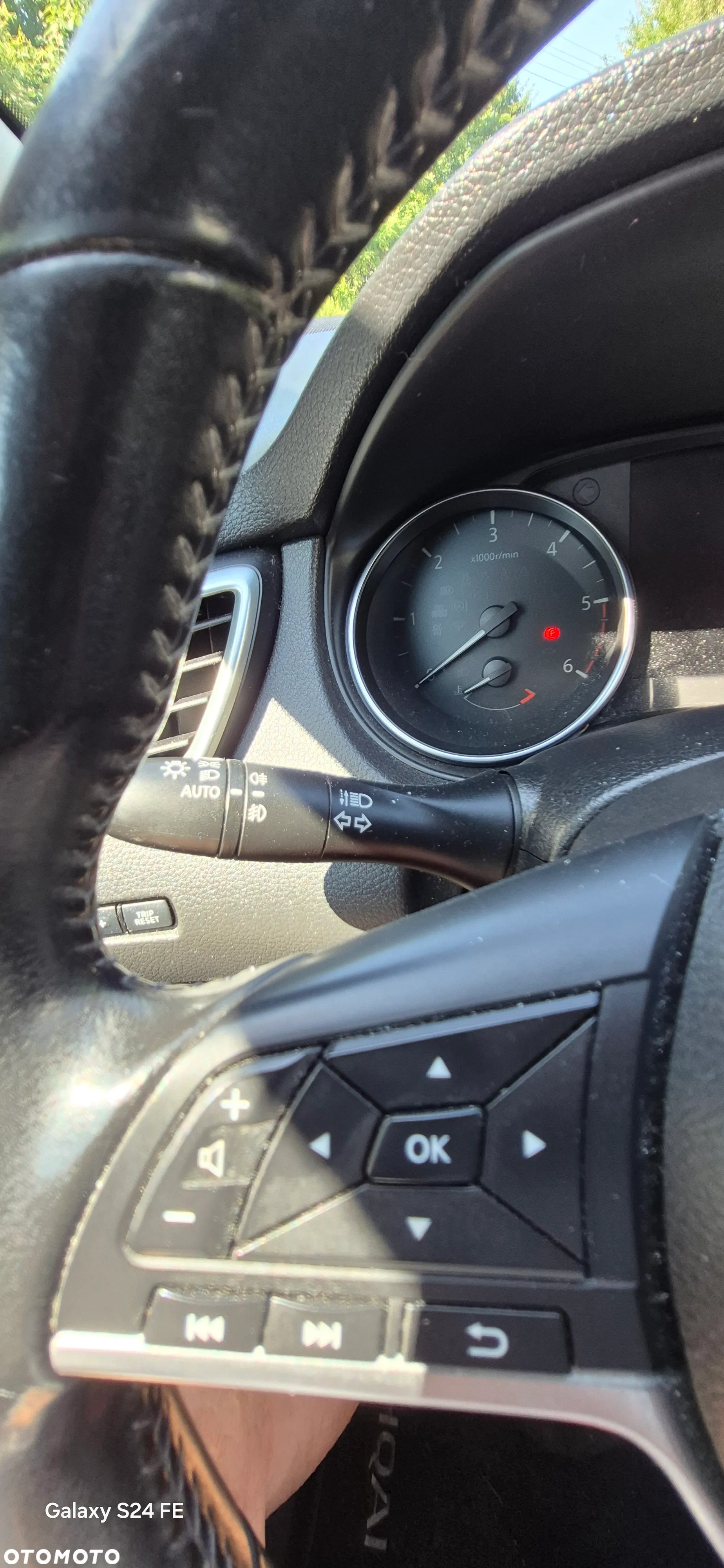 Nissan Qashqai 1.6 DCi N-Connecta EU6 - 11