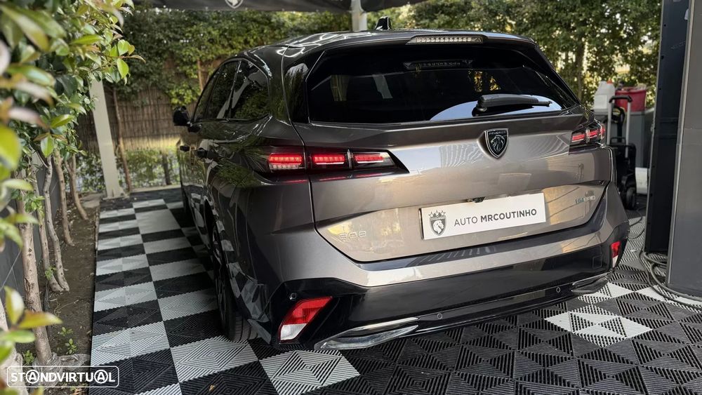 Peugeot 308 SW 1.6 Hybrid Allure e-EAT8 - 12