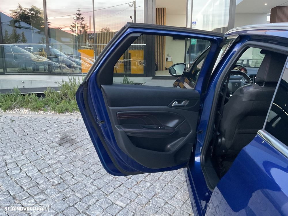 Peugeot 308 SW 1.6 BlueHDi GT Line - 40