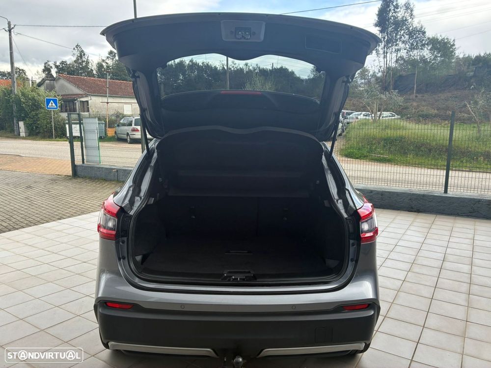 Nissan Qashqai 1.5 dCi N-Connecta DCT - 33