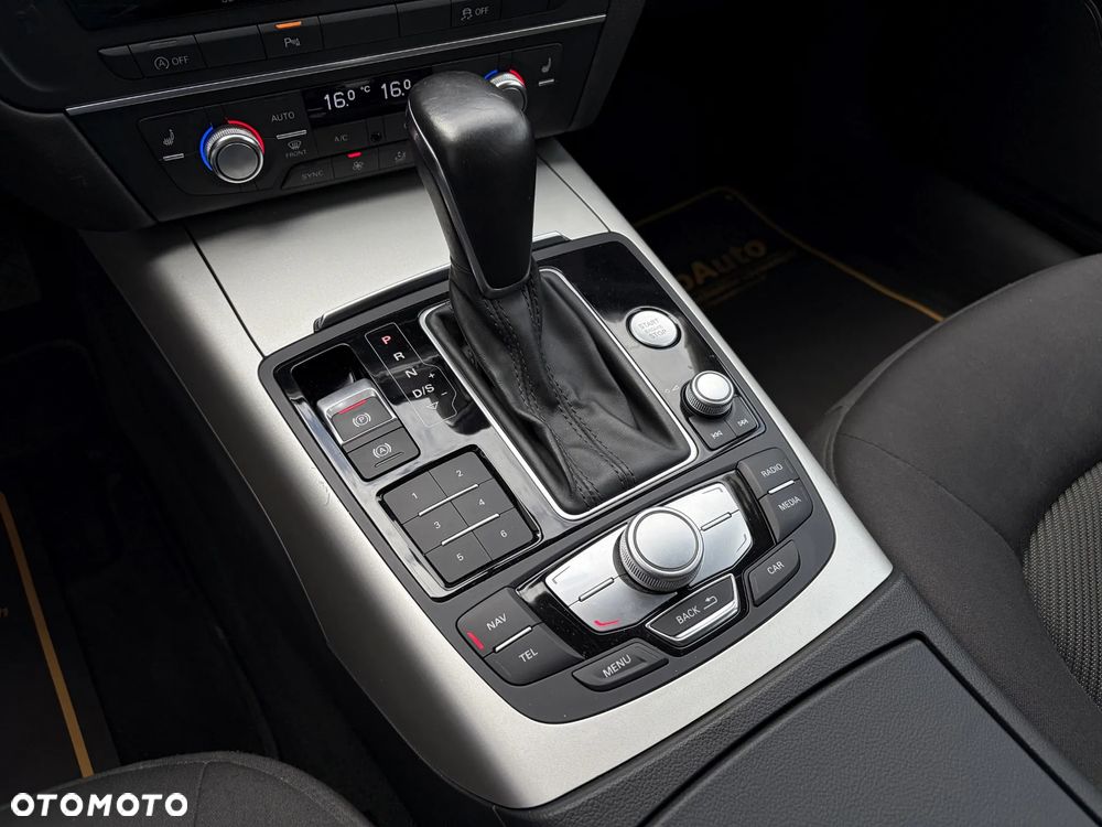 Audi A6 Avant 2.0 TDI Ultra S tronic - 32