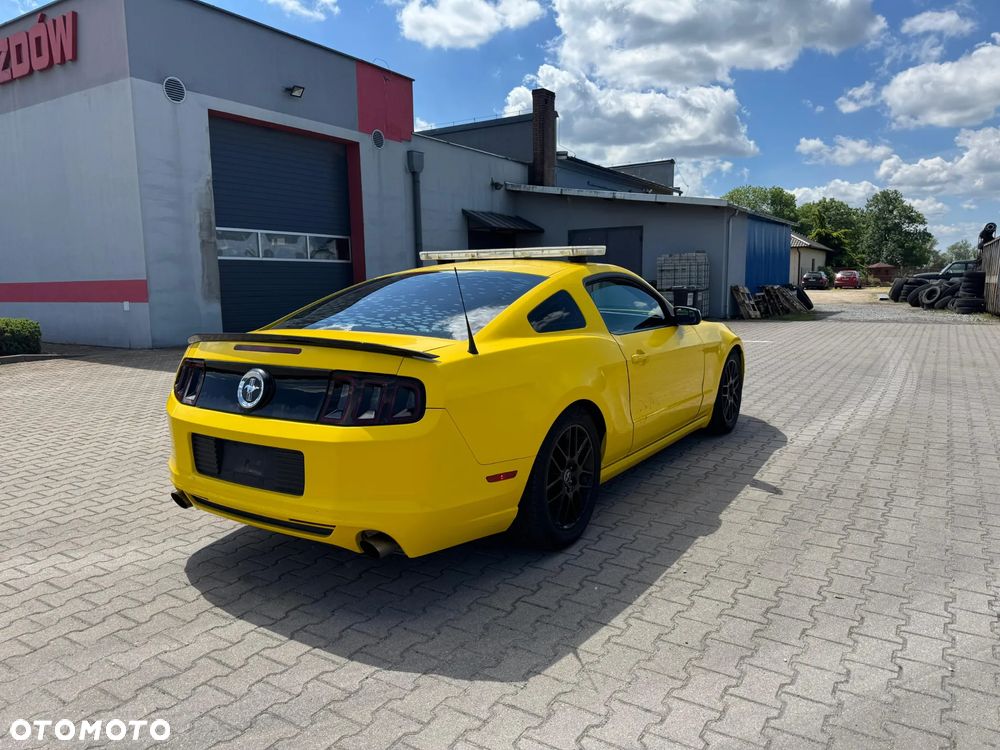 Ford Mustang 3.7 V6 - 3