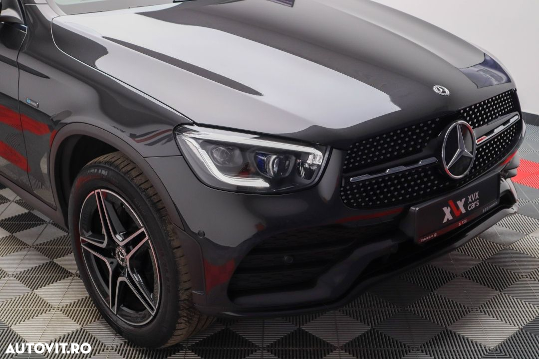 Mercedes-Benz GLC 300 e 4Matic 9G-TRONIC AMG Line Plus - 15