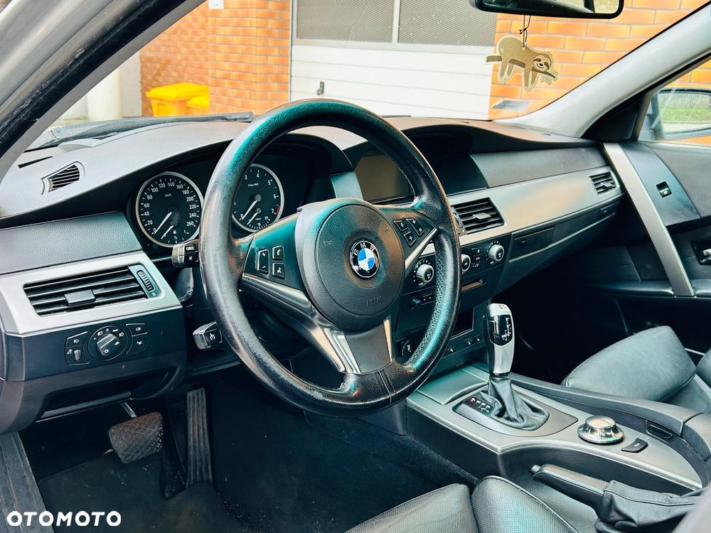 BMW Seria 5 - 8