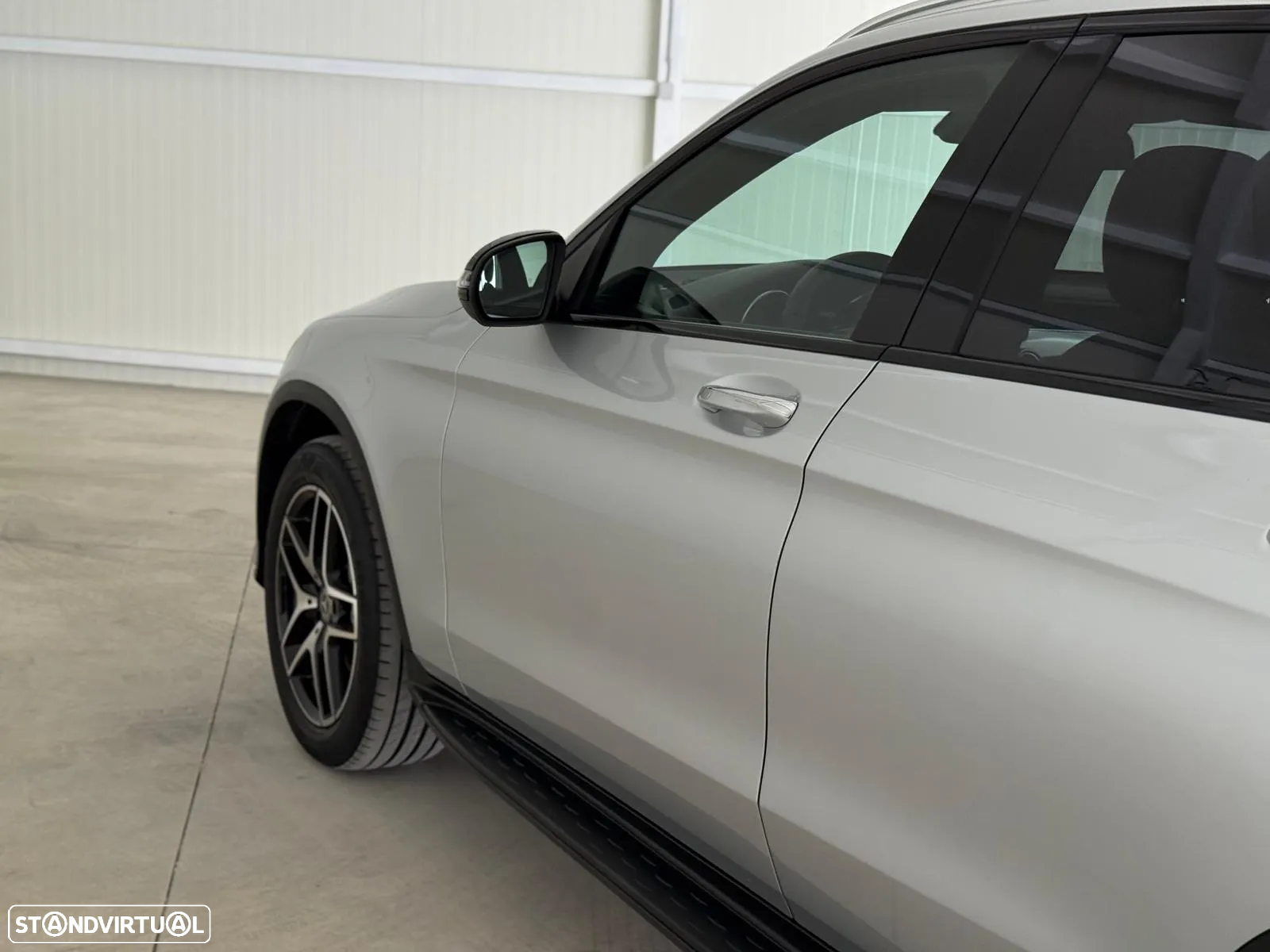 Mercedes-Benz GLC 250 d 4Matic 9G-TRONIC AMG Line - 44